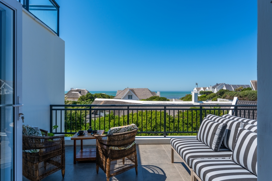 5 Bedroom Property for Sale in St Francis Bay Village Eastern Cape
